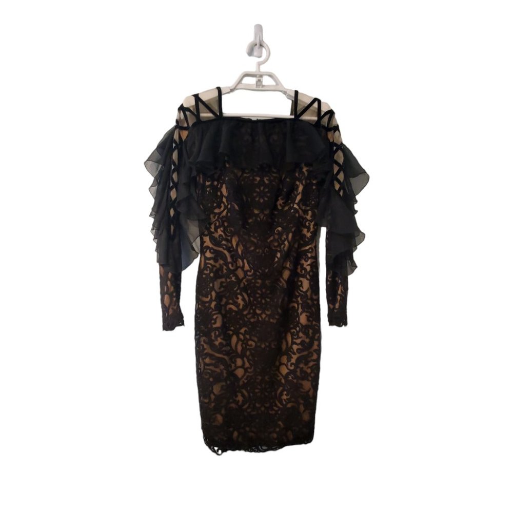 Tadashi Shoji nwt Ada dress womens size 4 black lace ruffle sleeves